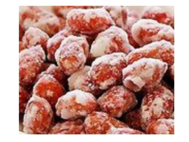 Sugar-covered peanuts